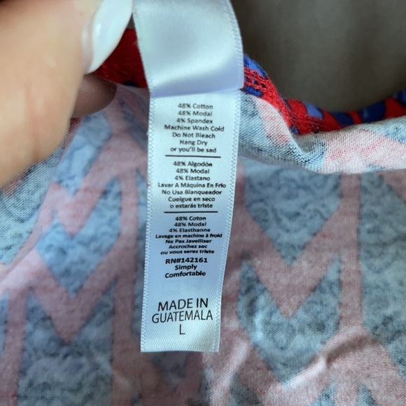 *BNWOT* Sz Large LulaRoe Classic T - Picture 3 of 4